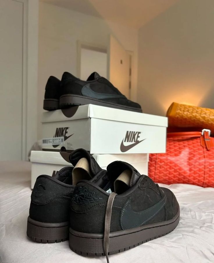 Nike Air Jordan X Travis Scott 1 Low OG SP 'Velvet Brown'[SEMI - UA QUALITY]