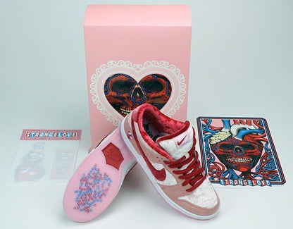 Strange Love x Nike Sb Dunk Low