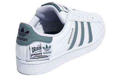 Adidass Superstar