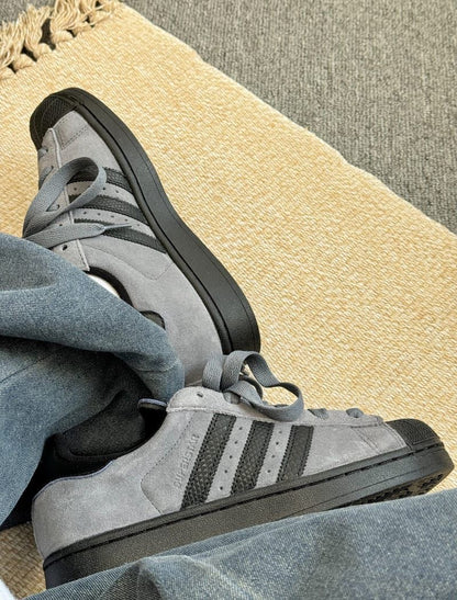 Adidass Superstar grey suede