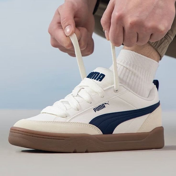 PUMA LIFESTYLE PARK WHITE NAVY