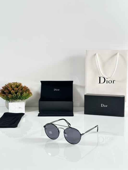 Dior 7075 Black