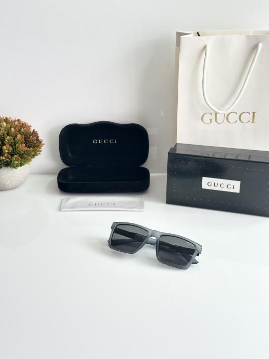 Gucci 2511 Grey