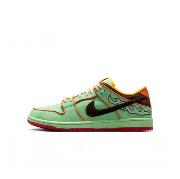 Nikee SB Dunk Rodeo Tourmaline