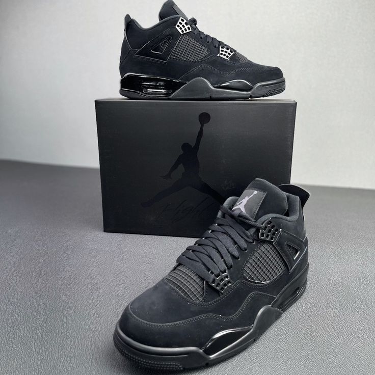 Nike Air Jordan 4 Retro - Black Cat UA.qlty