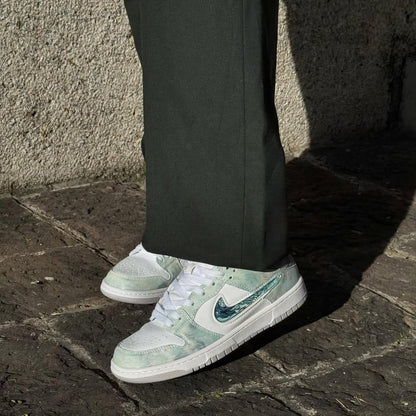 Nike Sb Dunk Low Year Of The Dragon Steam Puppet