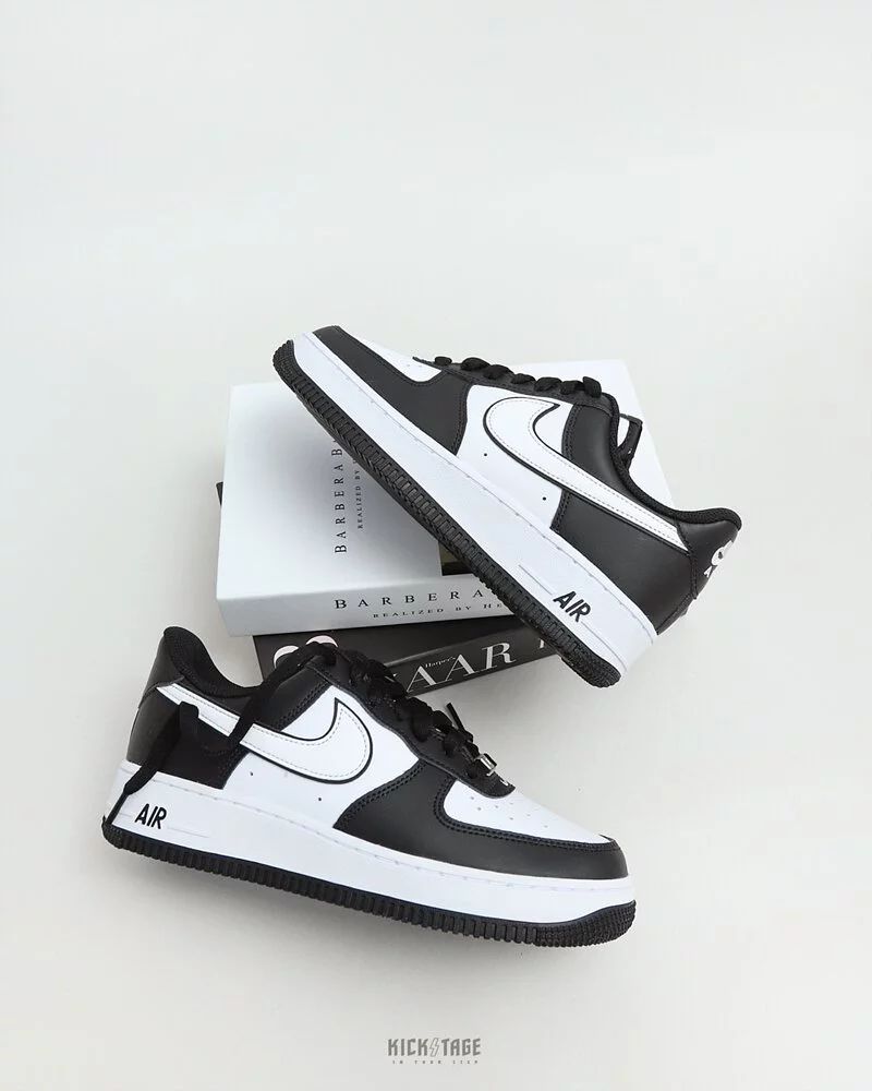 Nikee Air Force 1 Panda" black and white