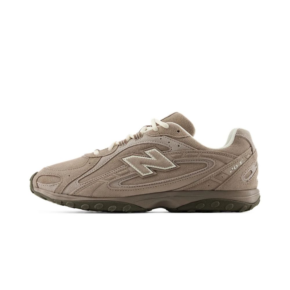 New Balancee 204L"Arid Stone" color