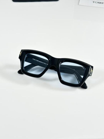 Tomfordd 184 Black Blue