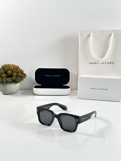 Marcc Jacobs 1126 Black