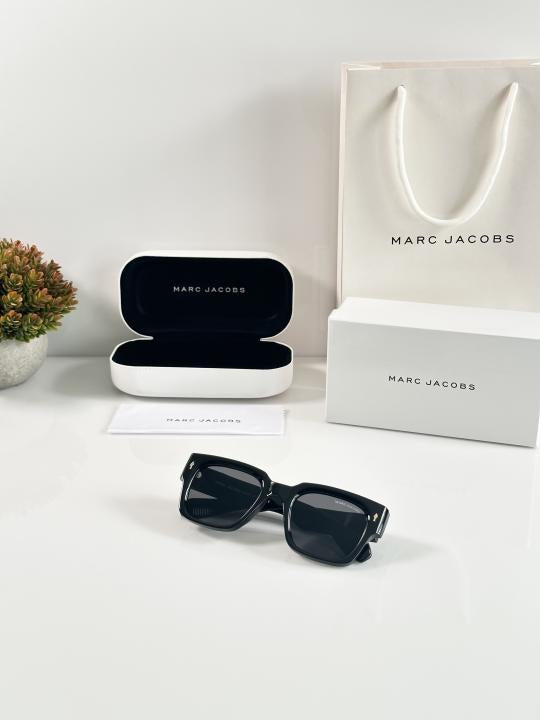 Marcc Jacobs 1126 Black