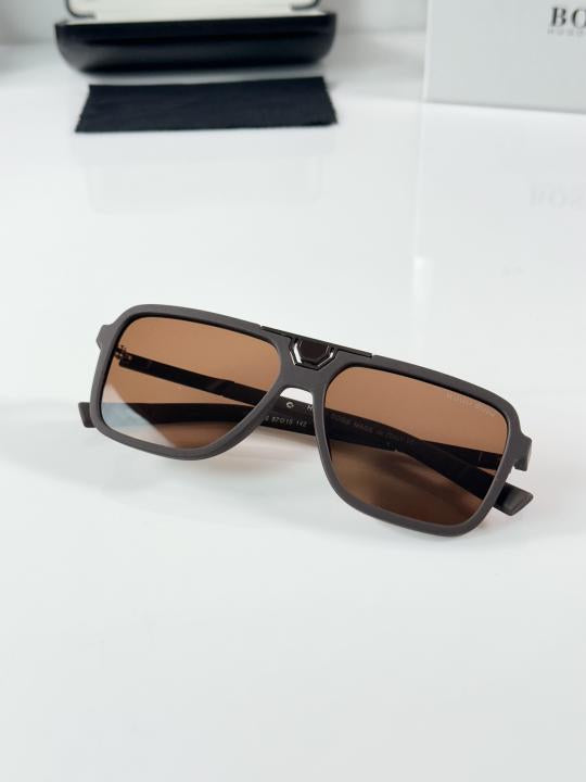 Huggo Boss 038 Brown