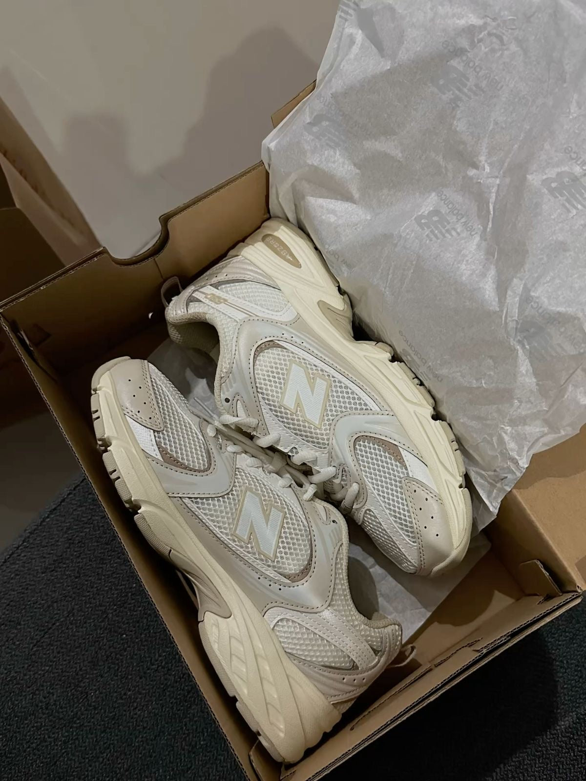 New balances 530 beige