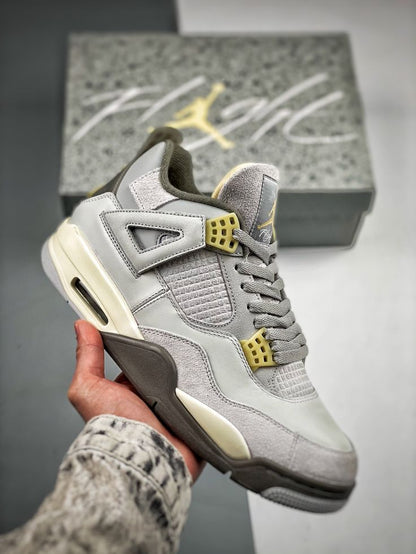 Air Jordan 4 Retro SE Craft Photon Dust