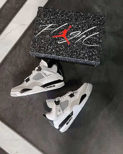Air Jordan 4 Retro GS Military Black White Neutral Grey