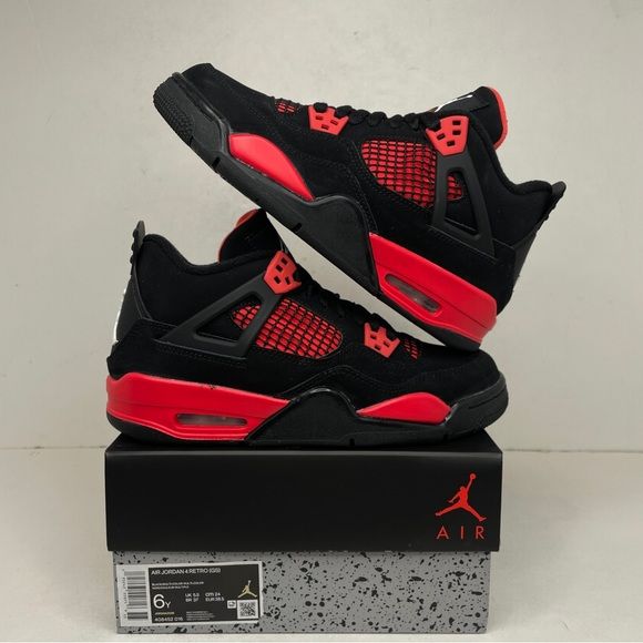 靴 NIKE AIR JORDAN 4 RETRO GS THUNDER Nike Air Jordan 4 Retro GS “Red Thunder” – Dripkicks