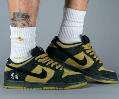 NIKE SB DUNK SUPREME 94 CAMPER GREEN