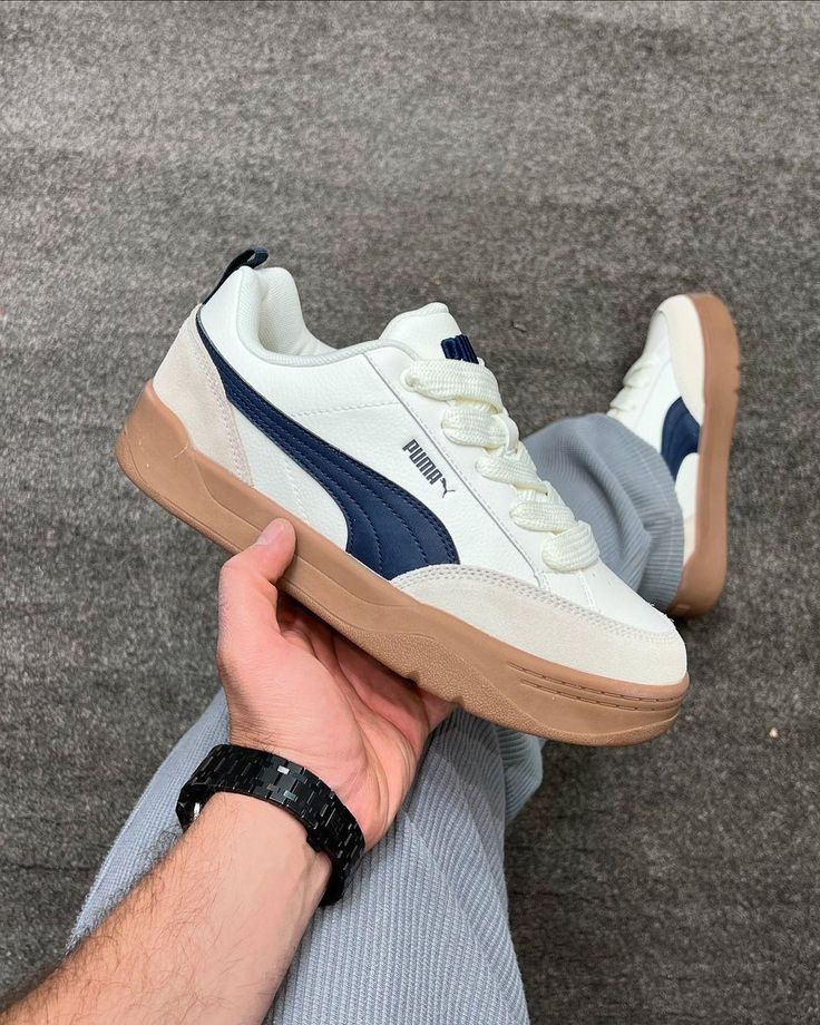 PUMA LIFESTYLE PARK WHITE NAVY