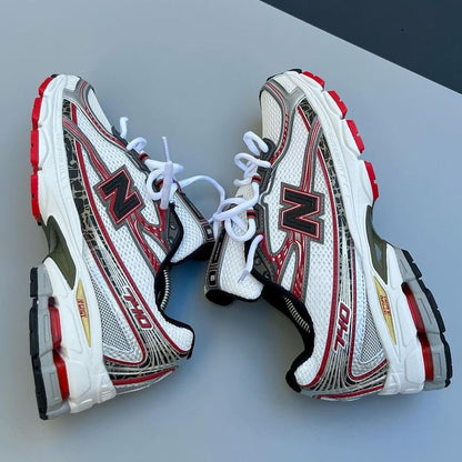 New balance 740 silver red