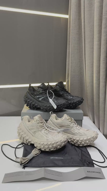 Balenciaga defender