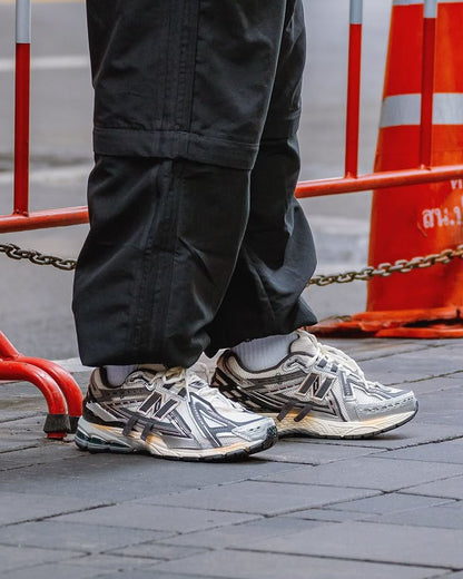 NEW BALANCE 1906A REFINED FUTURE