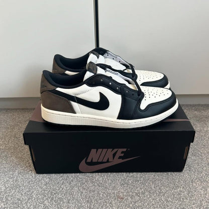 Nike Jordan 1 Retro Low 'Mocha'