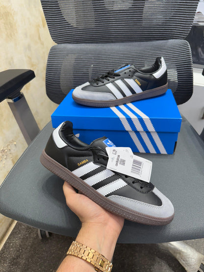 ADIDAS SAMBA BLACK WHITE GUM