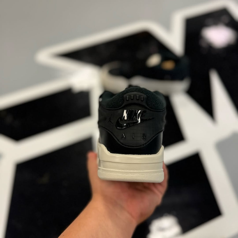Nike Air Jordan Retro4 RM "Light Bone"
