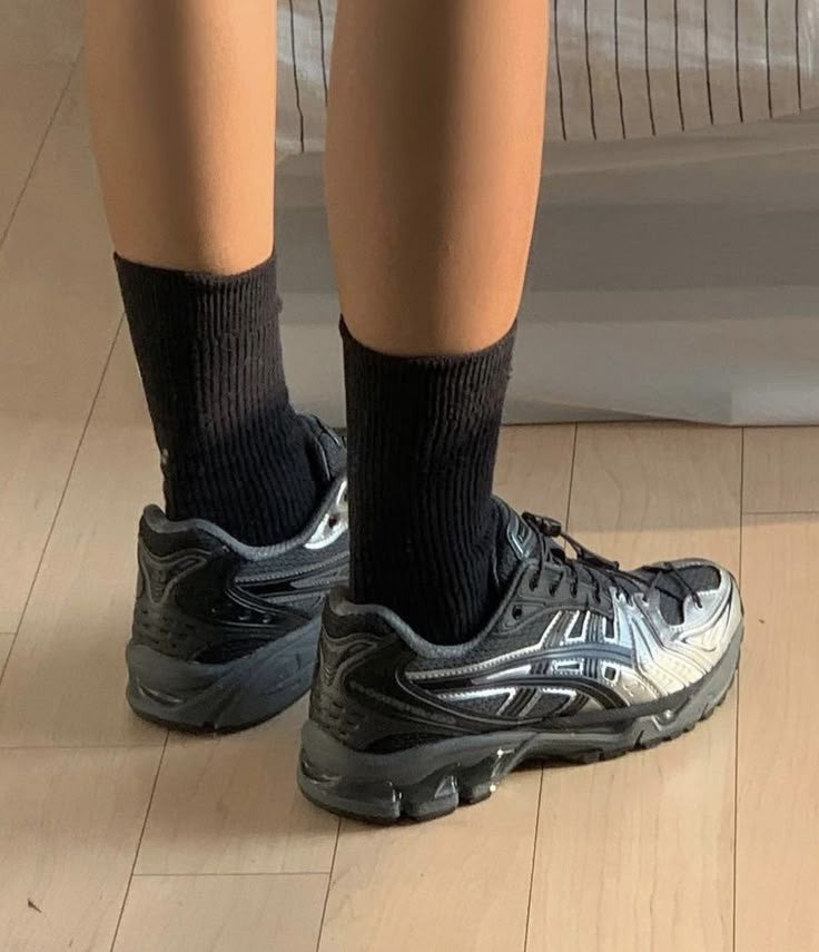 ASICS GEL KAYANO 14 X UNAFFECTED BLACK SILVER