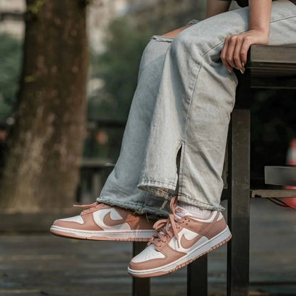 Nike Sb Dunk Low 'Whisper Rose'