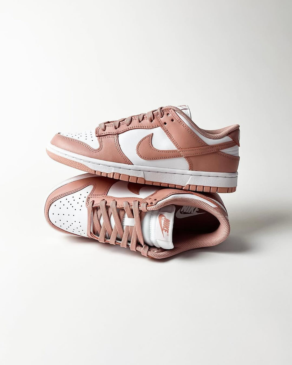 Nike Sb Dunk Low 'Whisper Rose'
