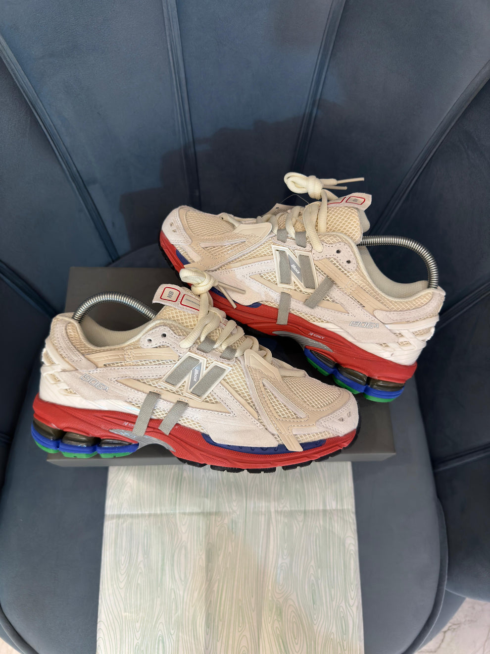 NEW BALANCE 1906 A REFINED FUTURE RED/BLUE