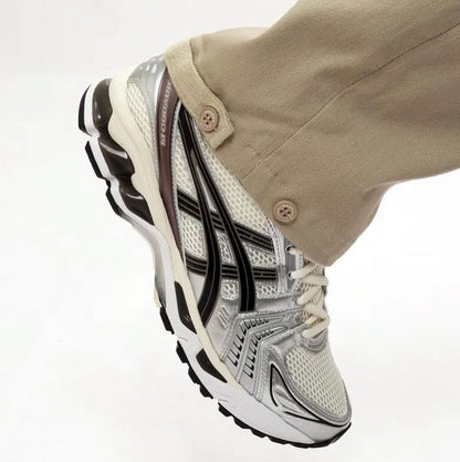 ASICS GEL KAYANO 14 CREAM BLACK / METALLIC PLUM