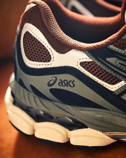 ASICS GEL NYC REDDISH BROWN BLACK