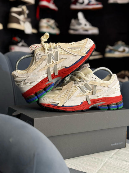 NEW BALANCE 1906 A REFINED FUTURE RED/BLUE