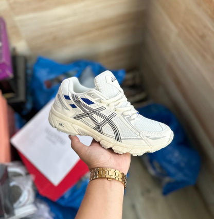 ASICS GEL VENTURE 6