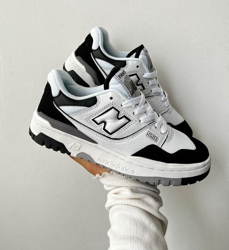 NEW BALANCE 550 RAIN CLOUD WHITE / BLACK