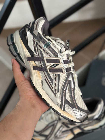 NEW BALANCE 1906A REFINED FUTURE