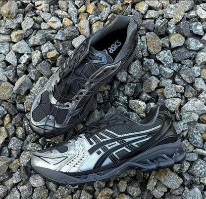 ASICS GEL KAYANO 14 X UNAFFECTED BLACK SILVER