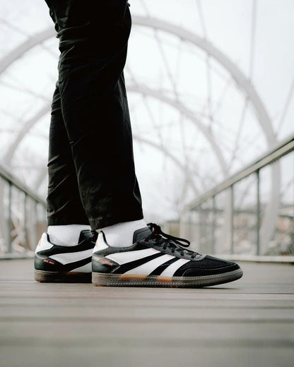 ADIDAS PREDATOR FREESTYLE BLACK WHITE