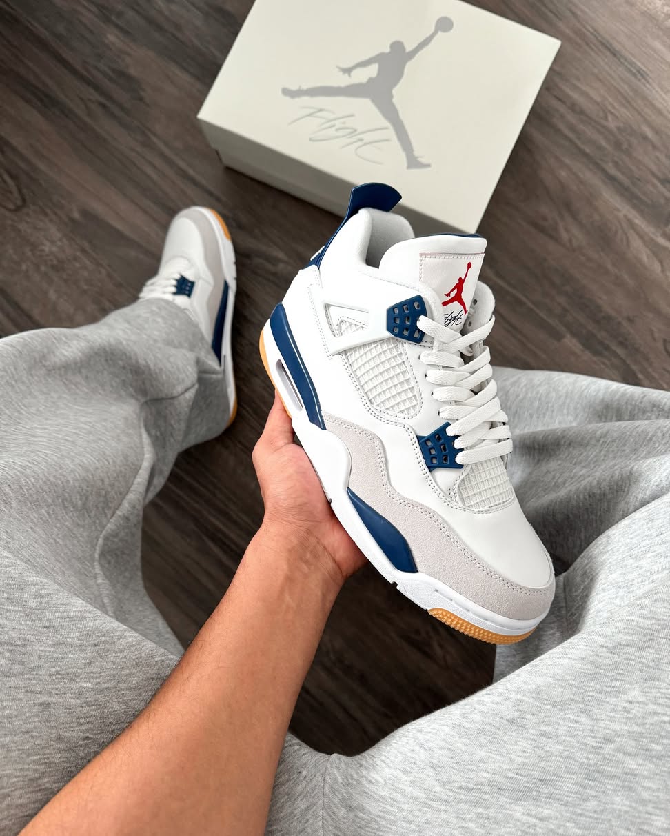 Nike Sb x Air Jordan Retro4 'Navy'  (UA QUALITY)