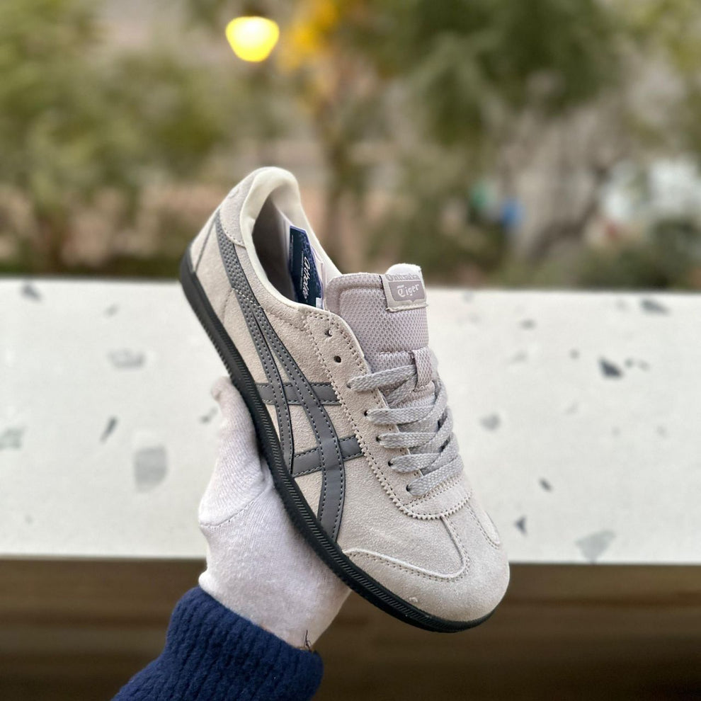 ONITSUKA TIGER TOKUTON GUM SOLE GREY